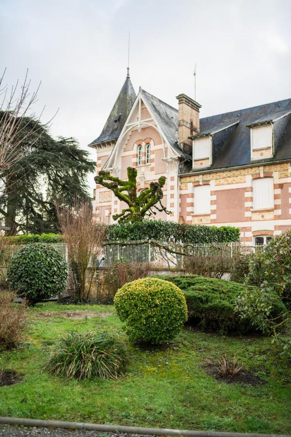 La Poignardiere Châtillon-sur-Indre Exterior foto
